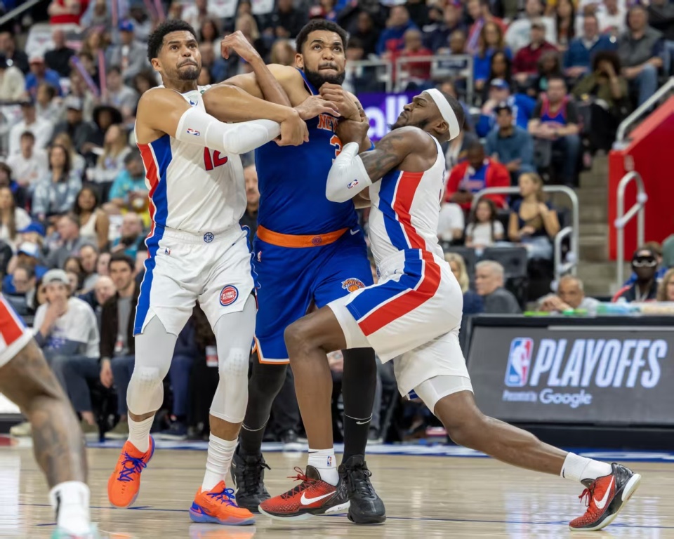 下二塔外侧 下二塔外侧