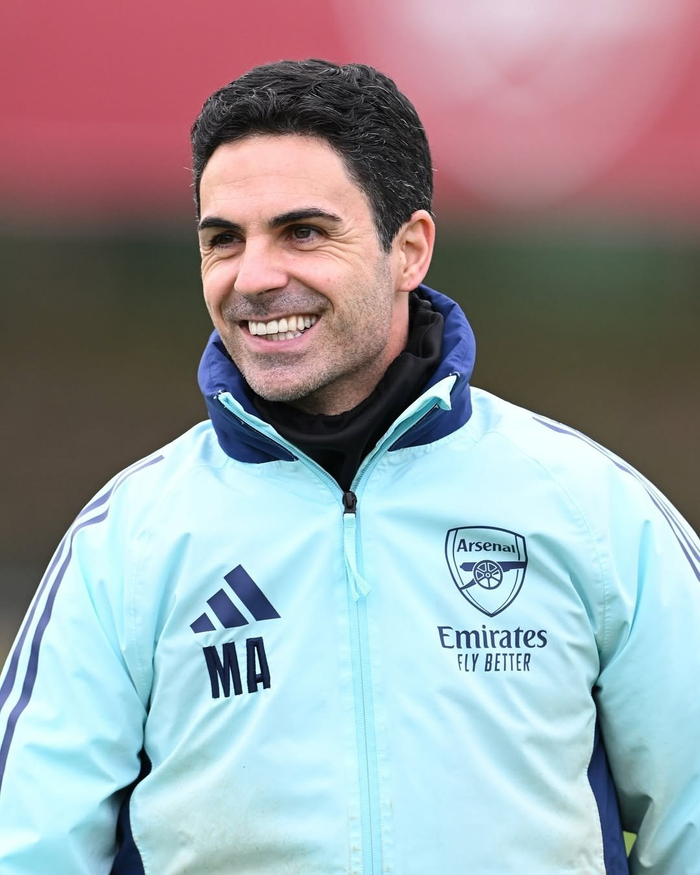 而是靠一条 而是靠一条